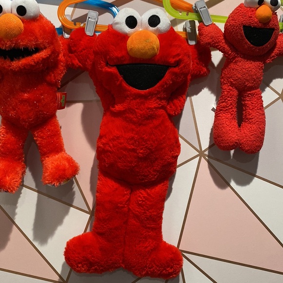 3 Sesame Street Elmo Stuffed Dolls - Picture 3 of 6